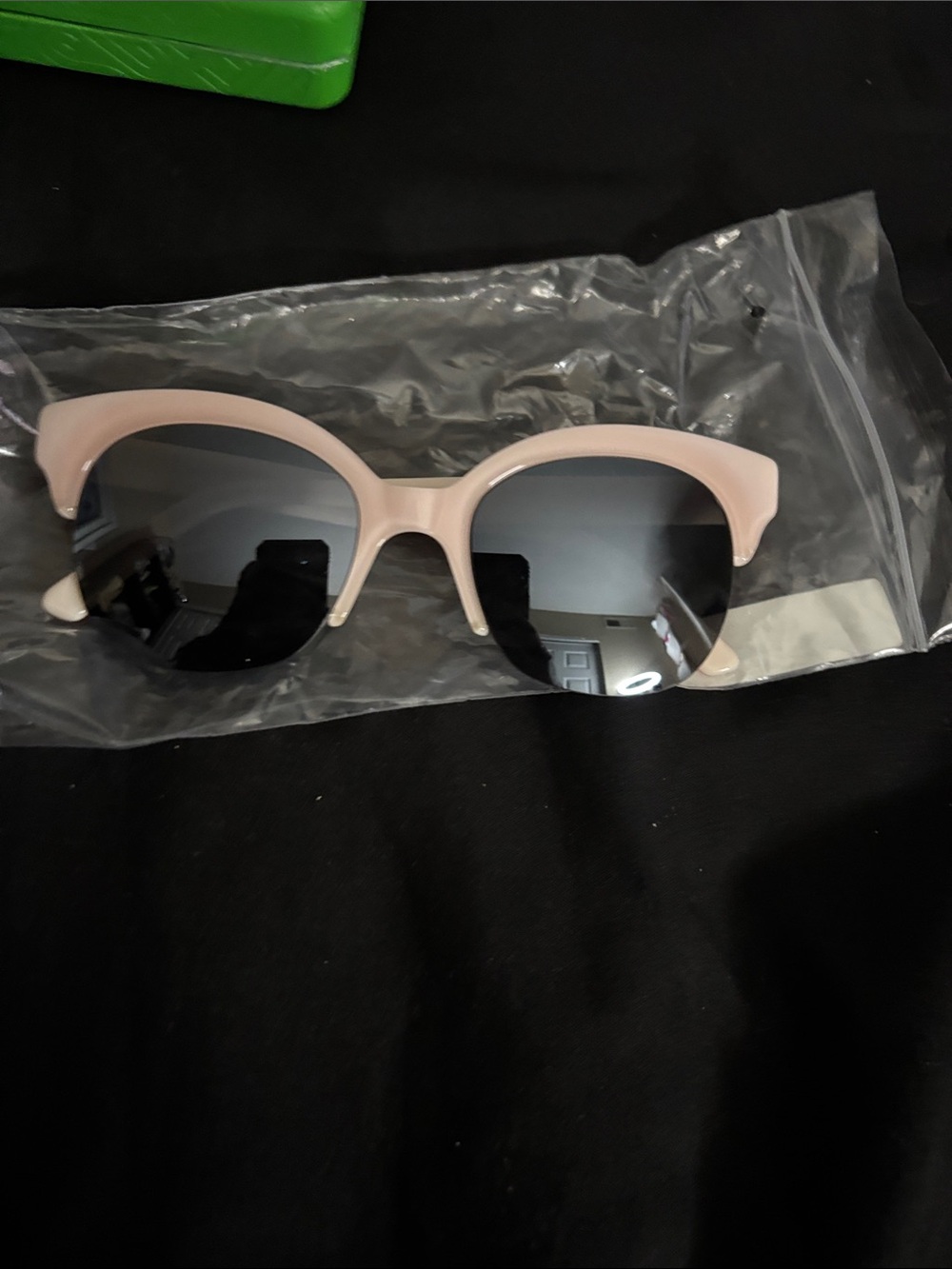 New Andy Wolf Women’s Pink Cat-Eye Sunglasses